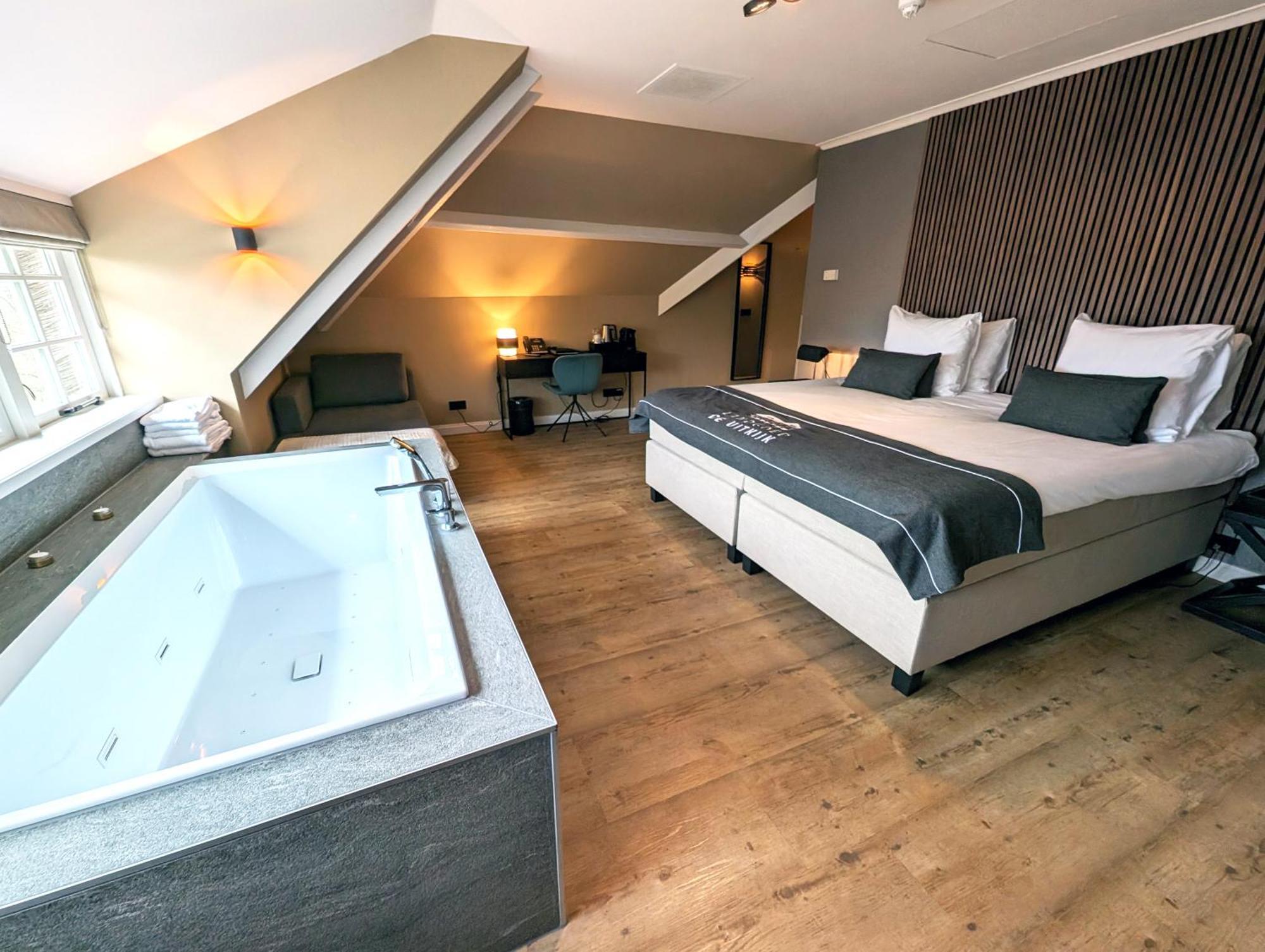 Landgoed De Uitkijk Hellendoorn Hotel ภายนอก รูปภาพ