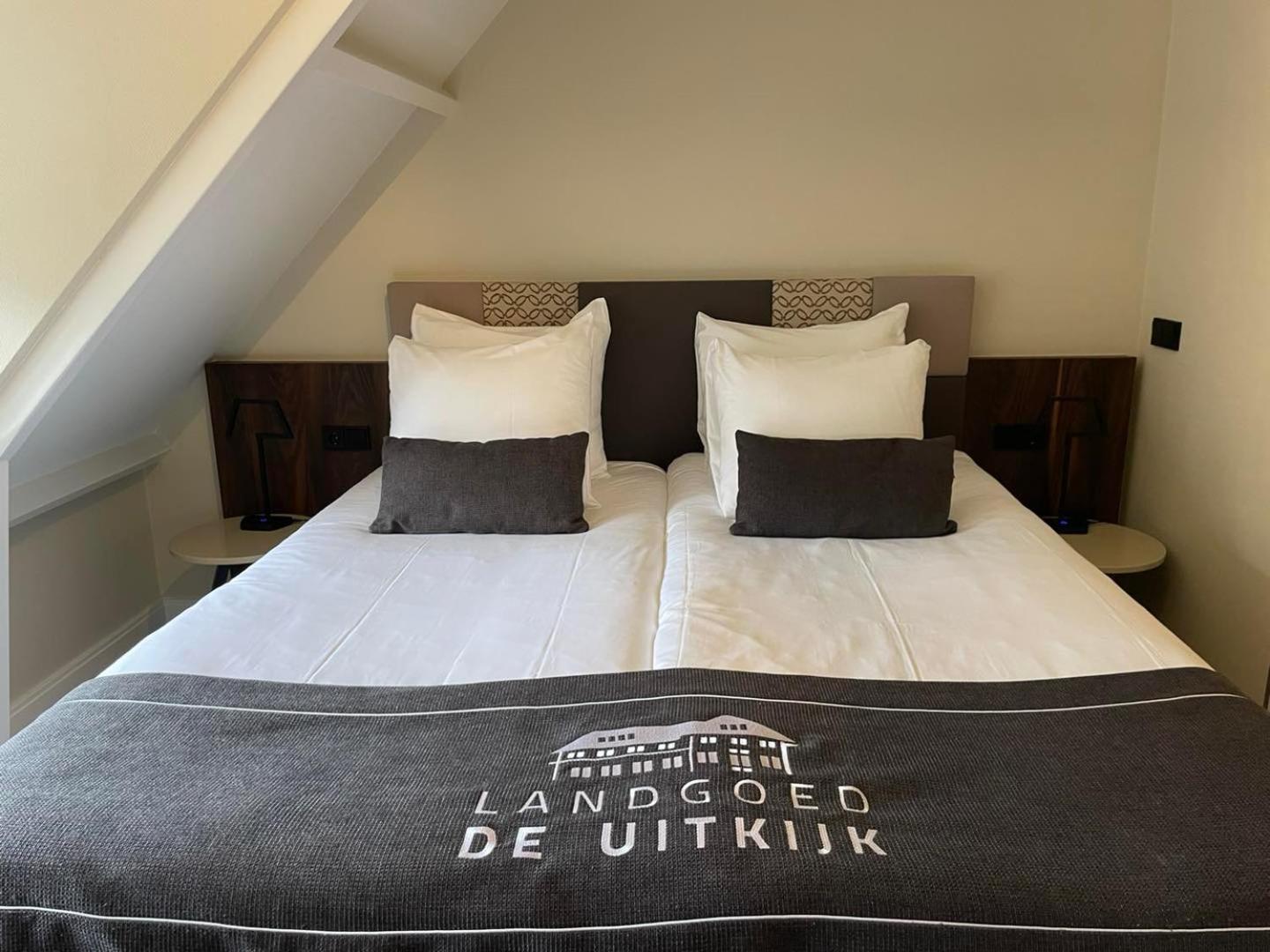 Landgoed De Uitkijk Hellendoorn Hotel ภายนอก รูปภาพ